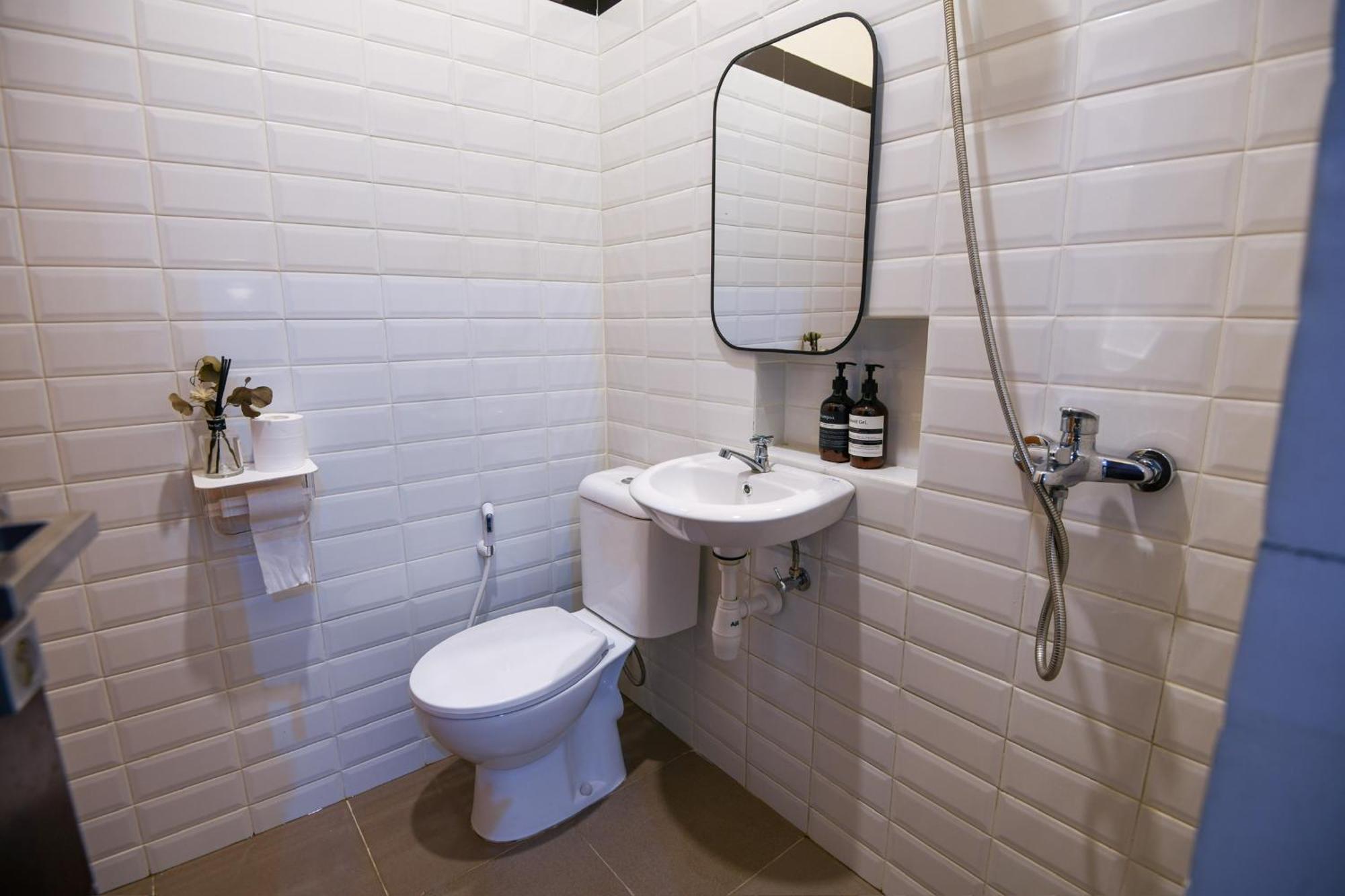Dhome By Riana Wendit Zimmer foto